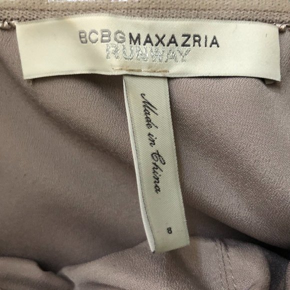 BCBGMaxAzria Pleated Contrast Lace Dress - Picture 4 of 8